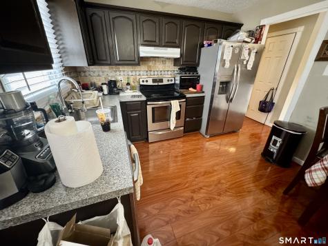 12 Depauw Circle East Hartford CT 06108