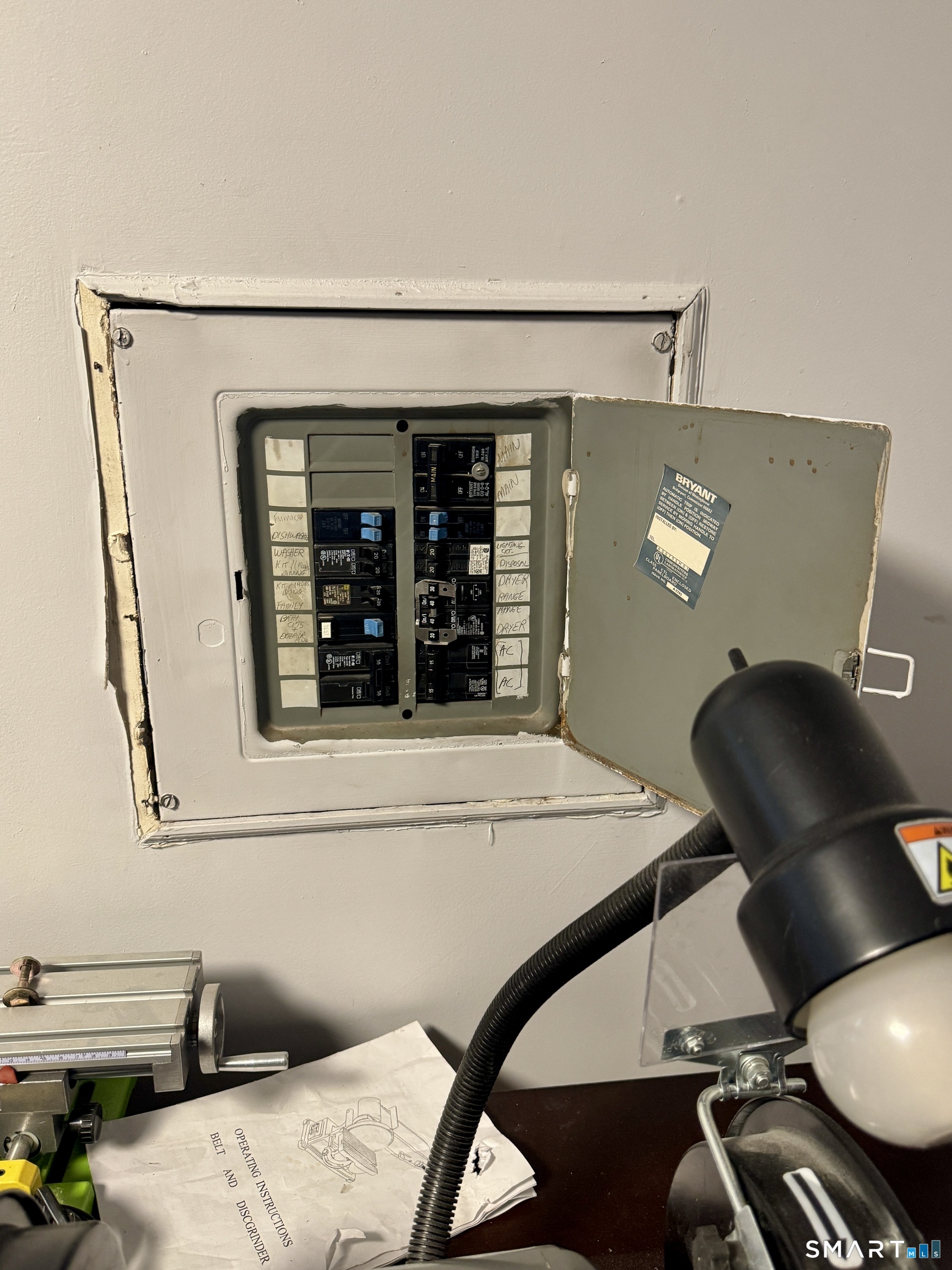 12 Depauw Circle East Hartford CT 06108