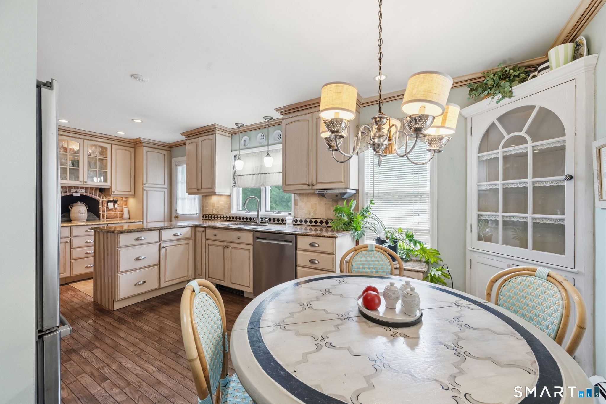 32 Crown Street Trumbull CT 06611