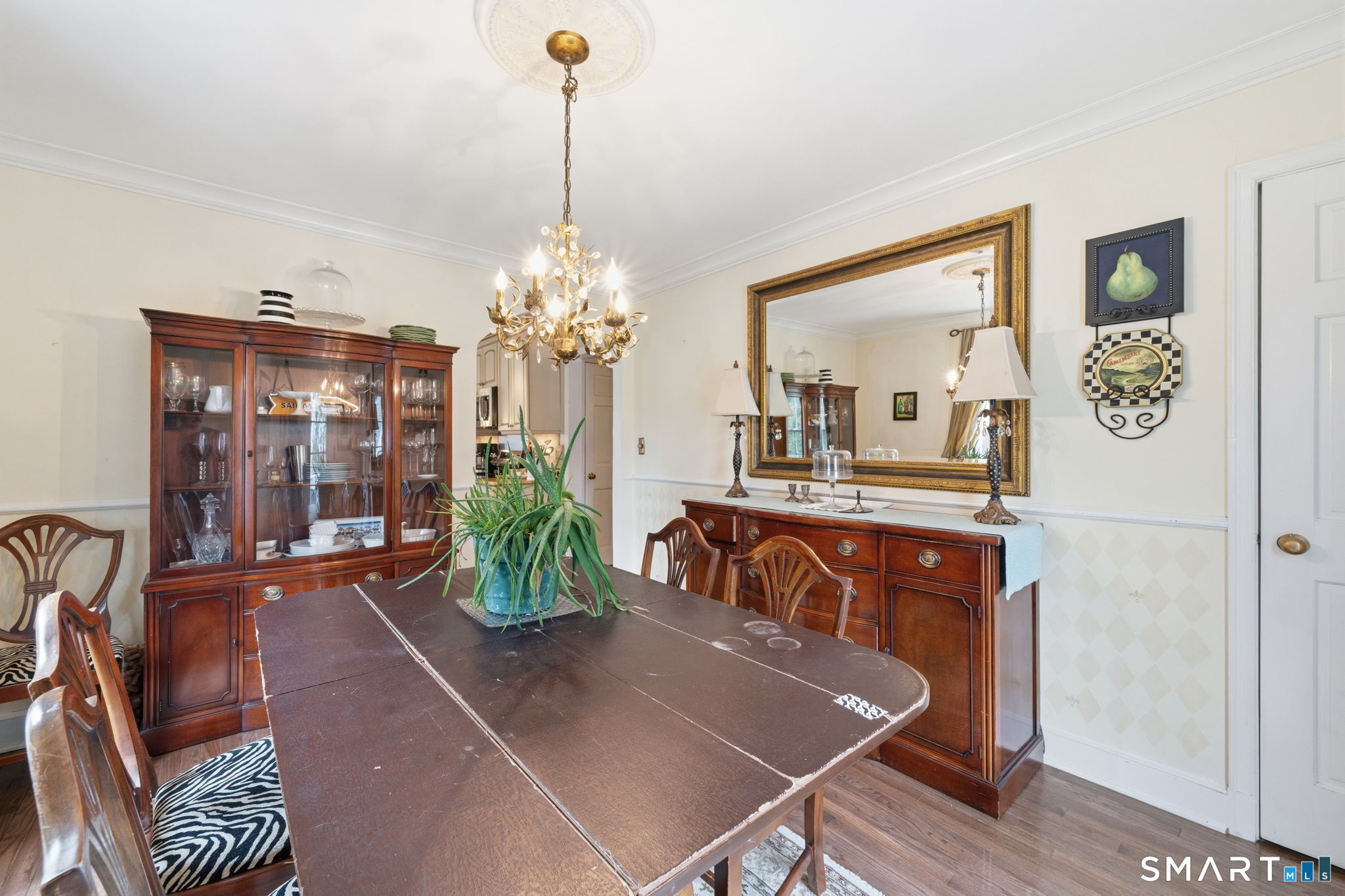 32 Crown Street Trumbull CT 06611