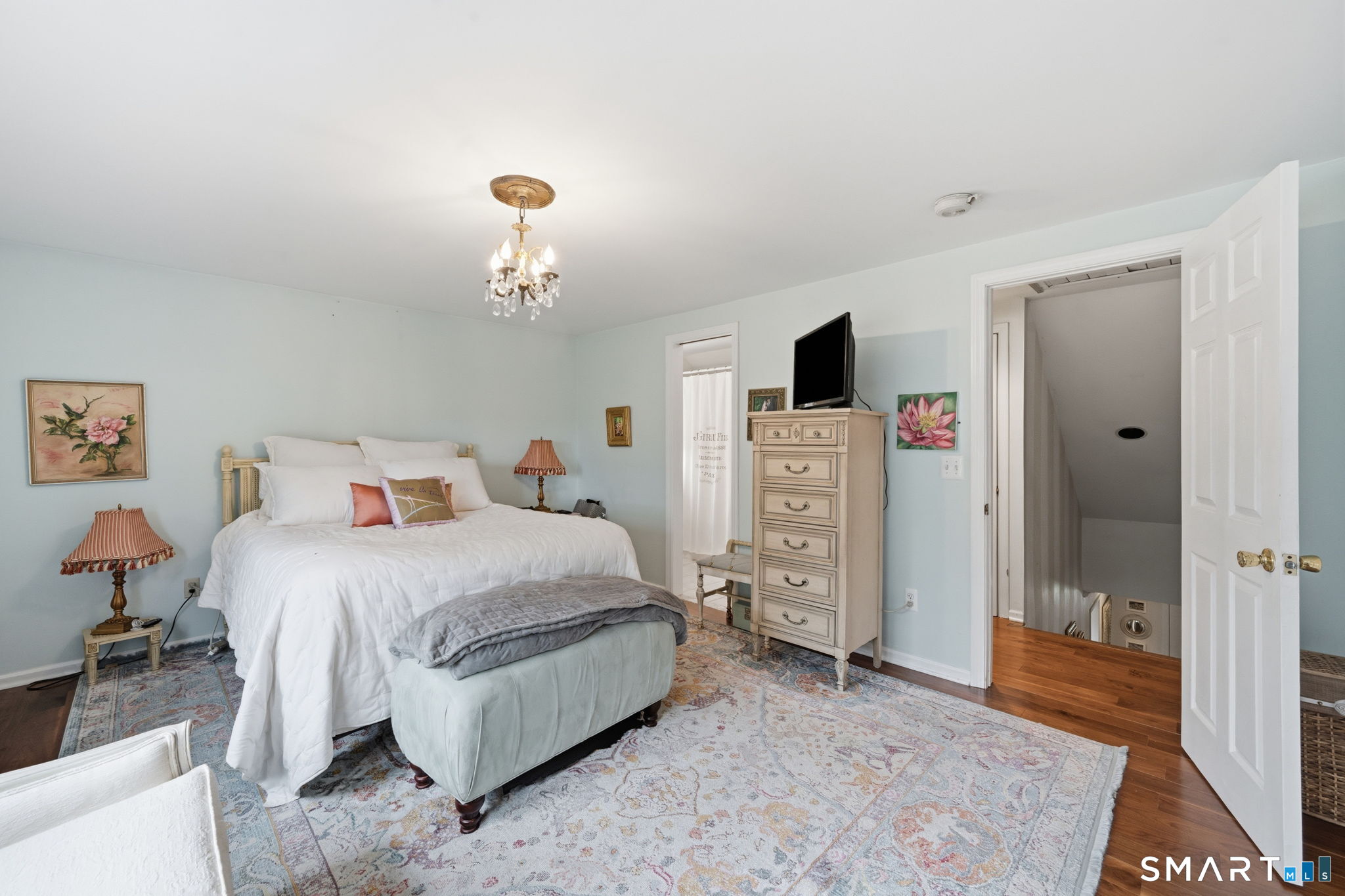 32 Crown Street Trumbull CT 06611