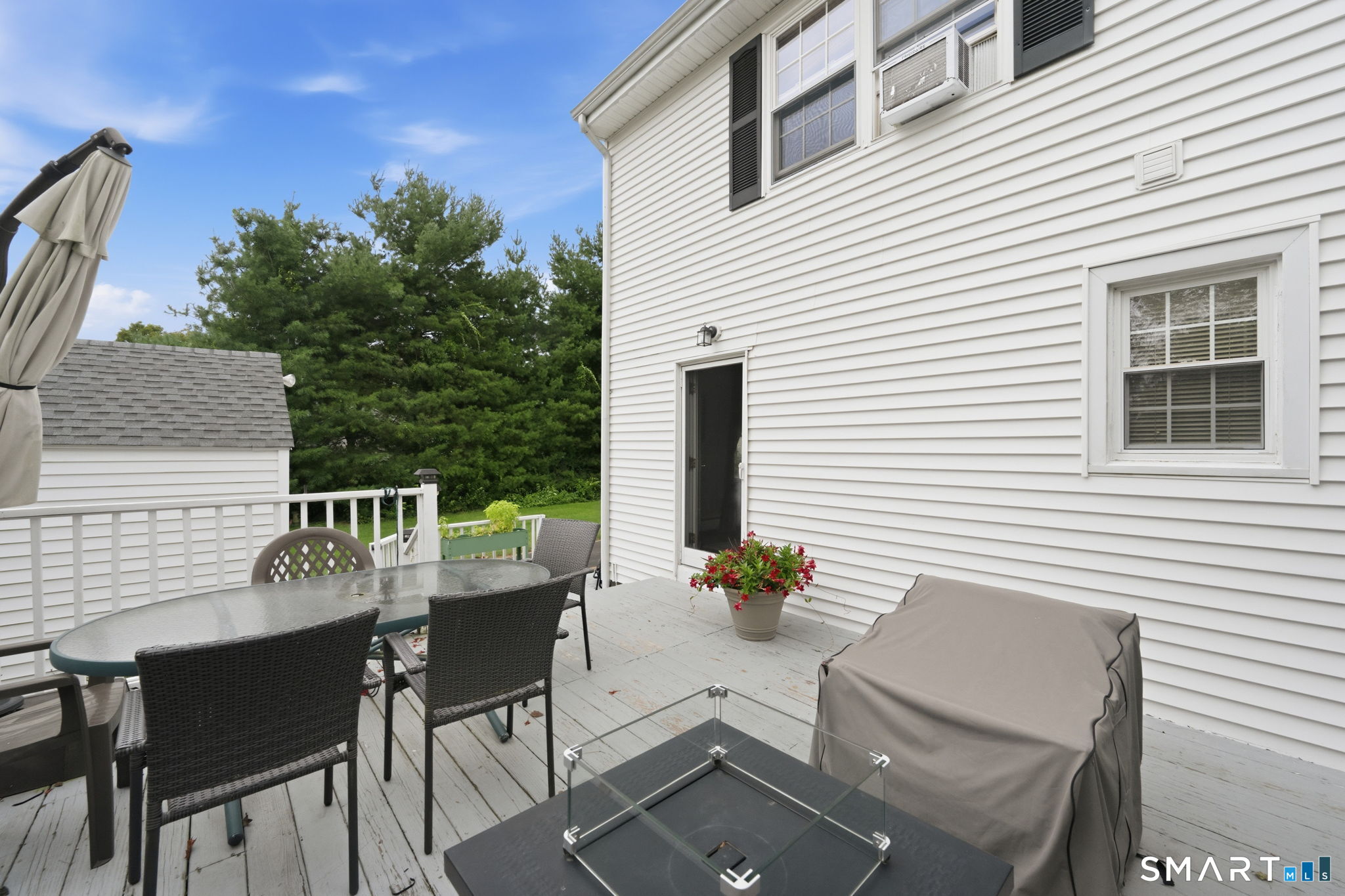 32 Crown Street Trumbull CT 06611