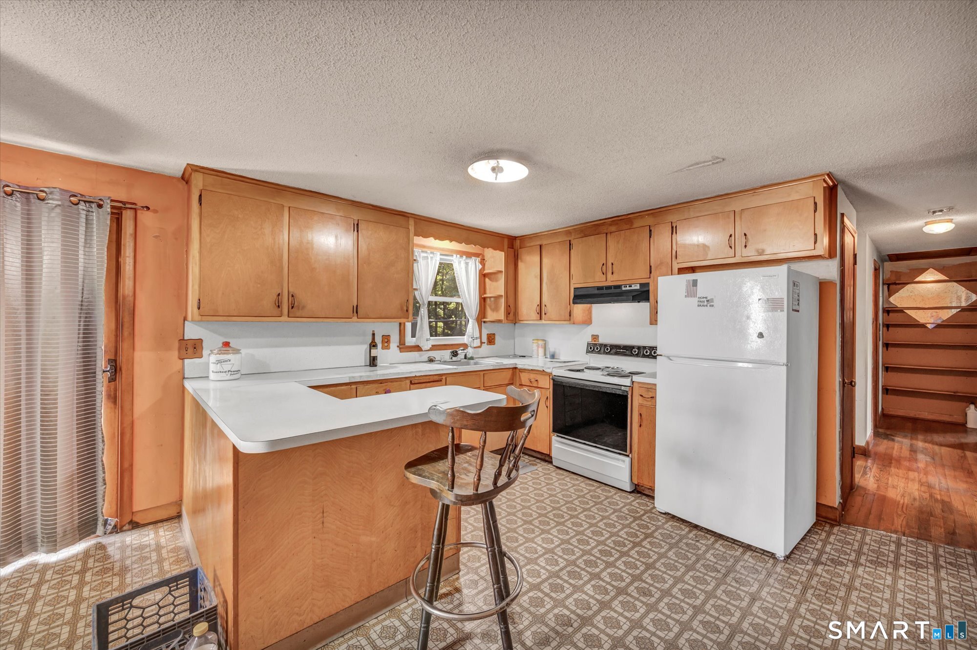 314 Tunxis Avenue Bloomfield CT 06002
