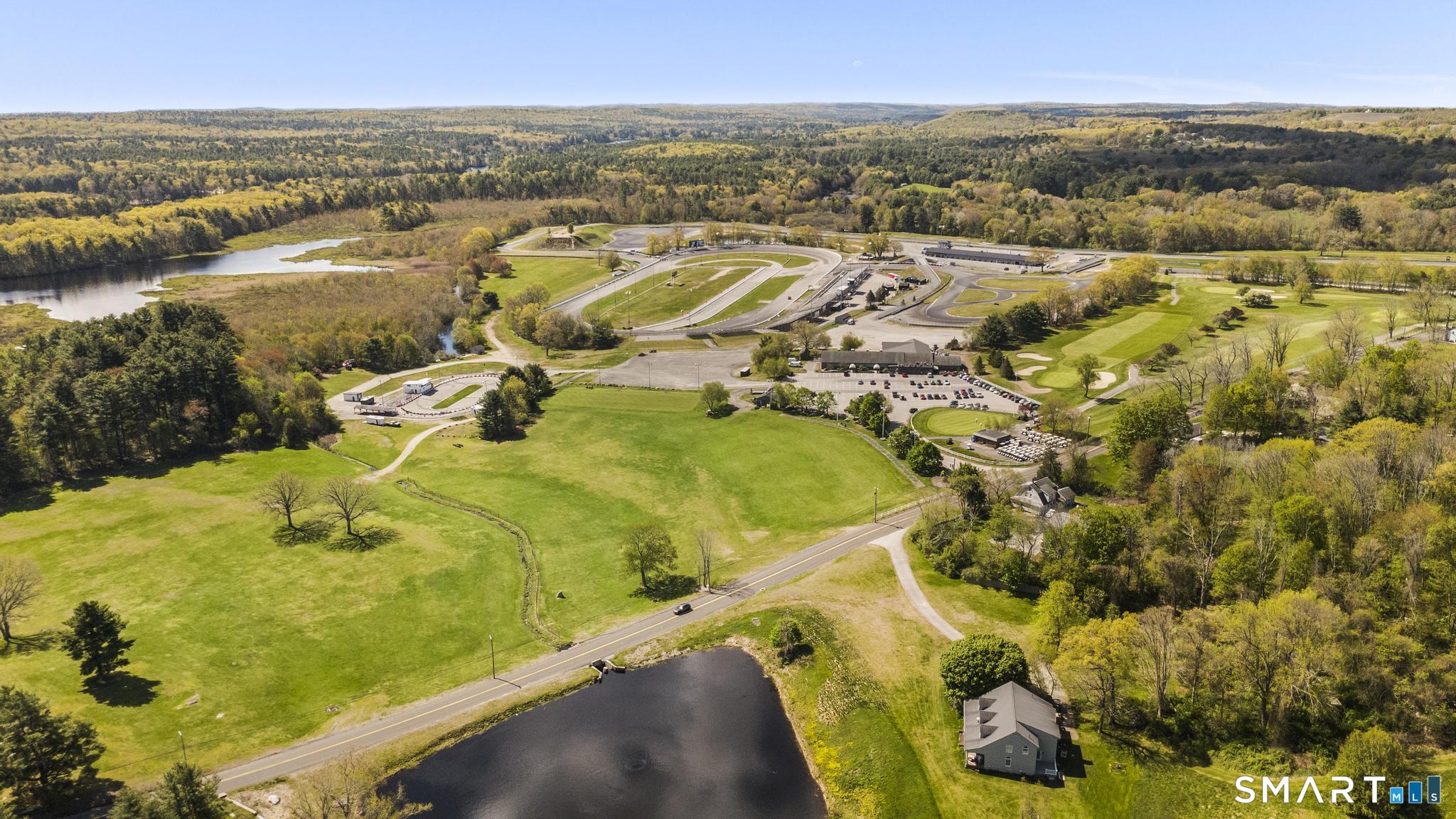 26 Quaddick Town Farm R Road Thompson CT 06277