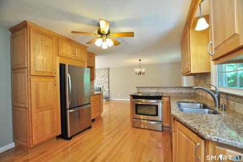 95 Hollow Brook Road Windsor CT 06095