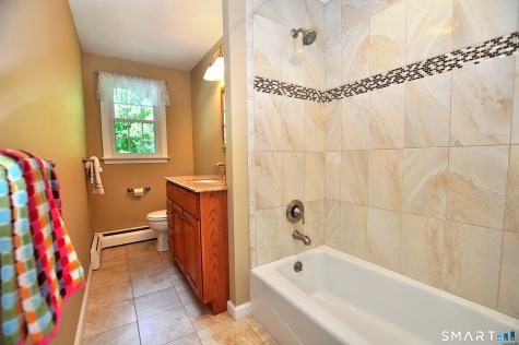 95 Hollow Brook Road Windsor CT 06095