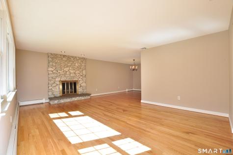 95 Hollow Brook Road Windsor CT 06095