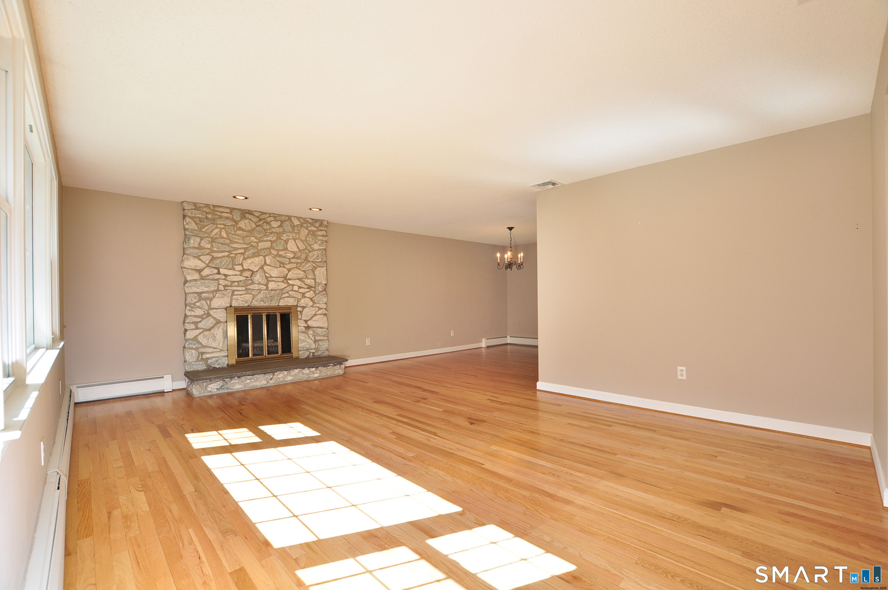 95 Hollow Brook Road Windsor CT 06095