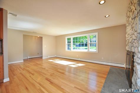 95 Hollow Brook Road Windsor CT 06095