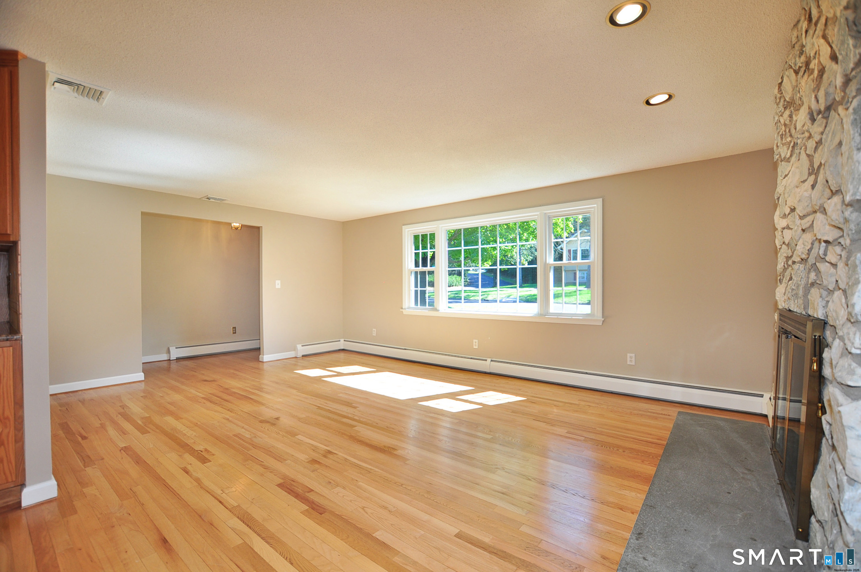 95 Hollow Brook Road Windsor CT 06095