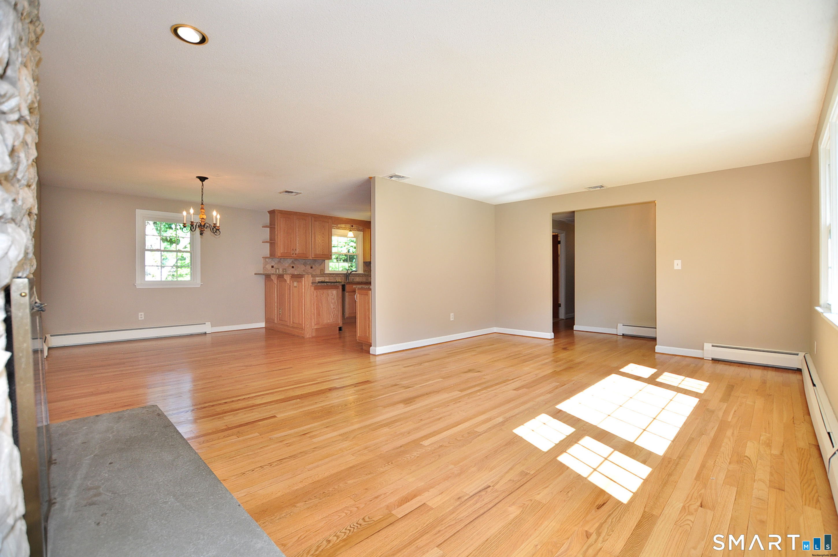 95 Hollow Brook Road Windsor CT 06095