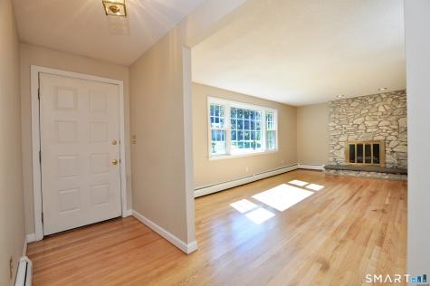 95 Hollow Brook Road Windsor CT 06095