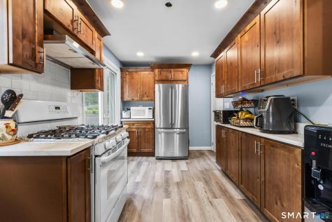 265 Jennings Avenue Bridgeport CT 06610