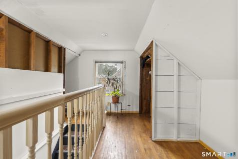 265 Jennings Avenue Bridgeport CT 06610