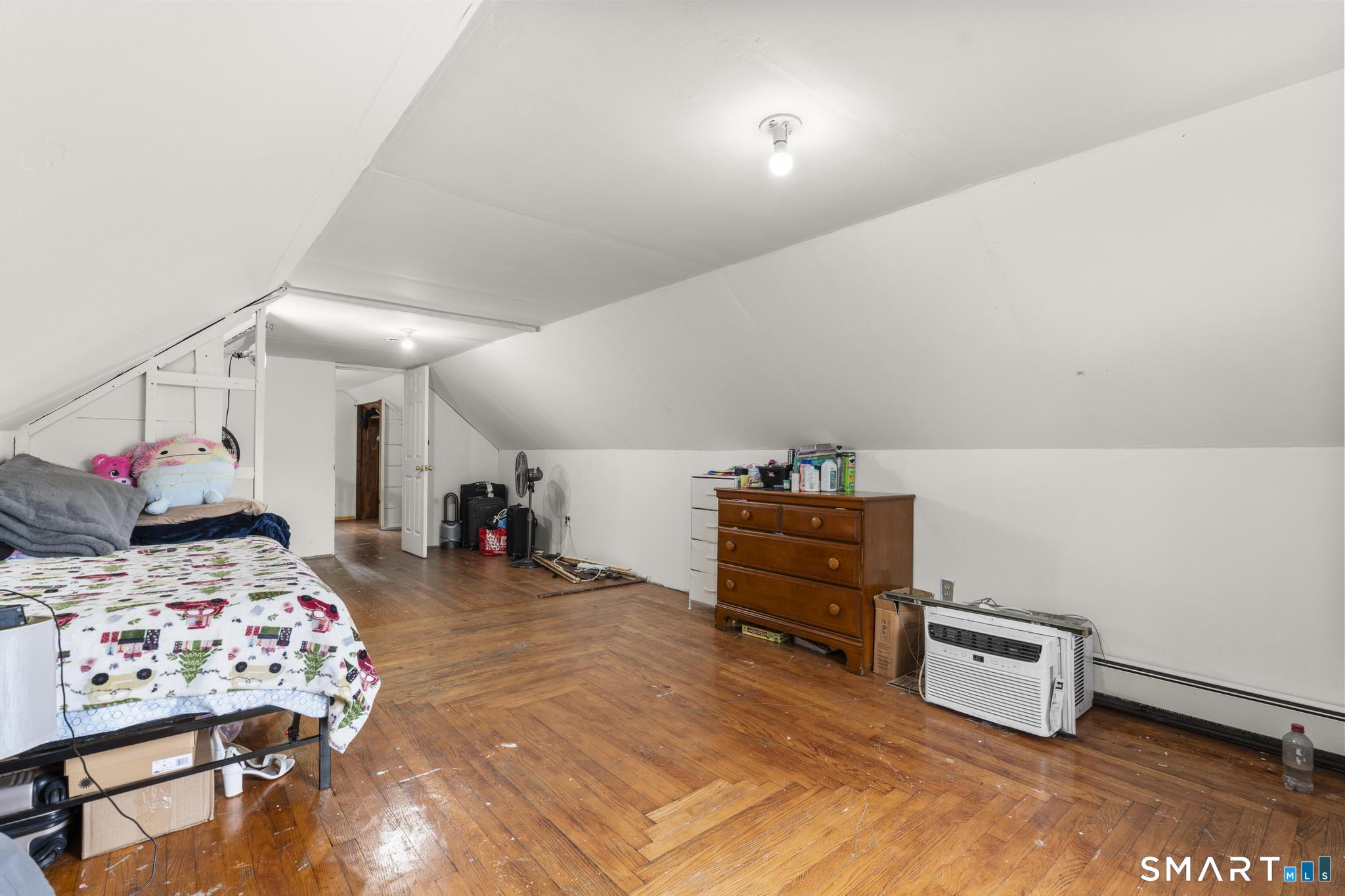 265 Jennings Avenue Bridgeport CT 06610