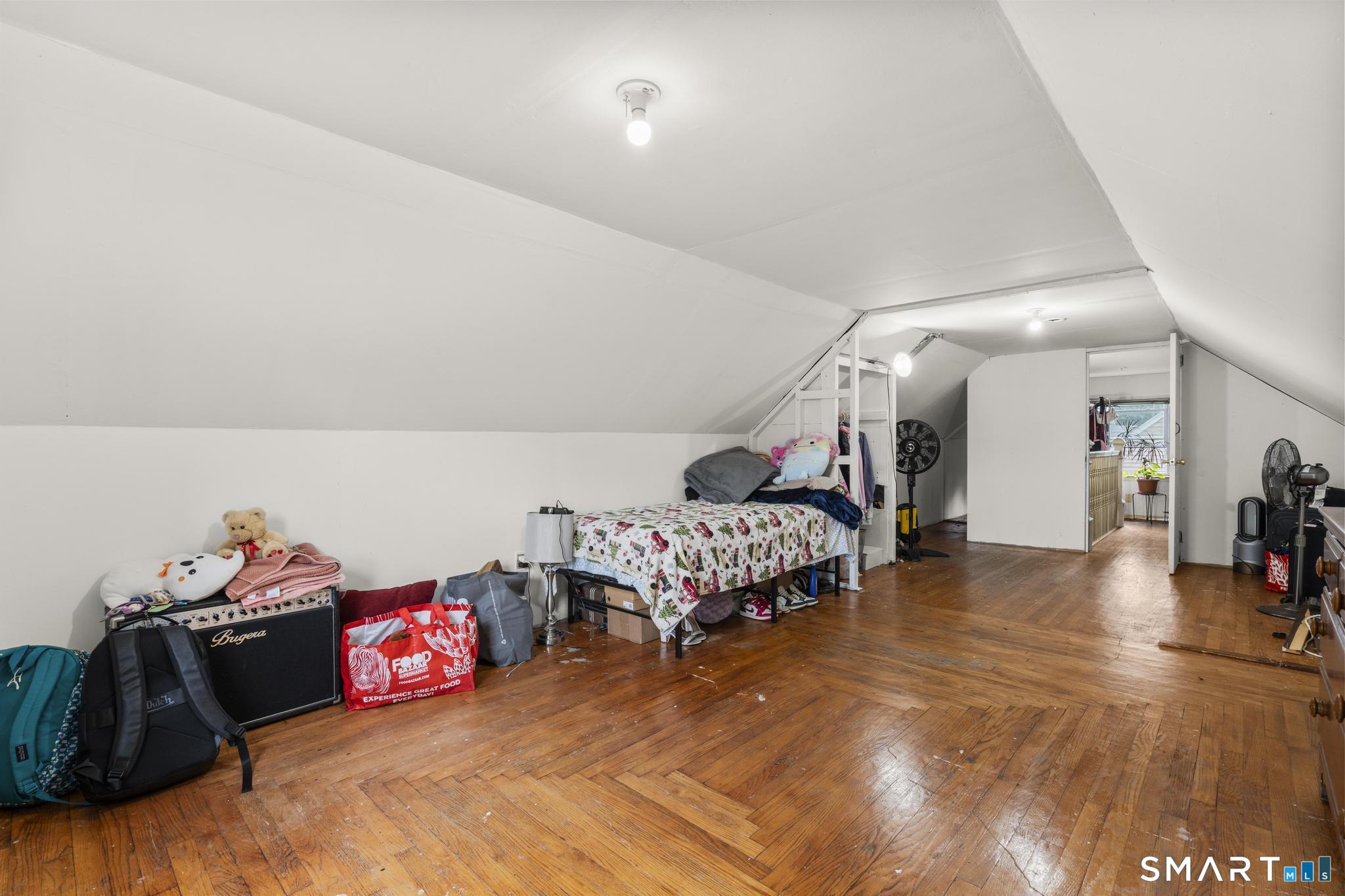 265 Jennings Avenue Bridgeport CT 06610