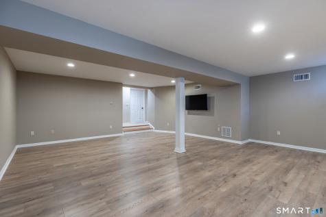 2 Sail Harbour Drive Sherman CT 06784