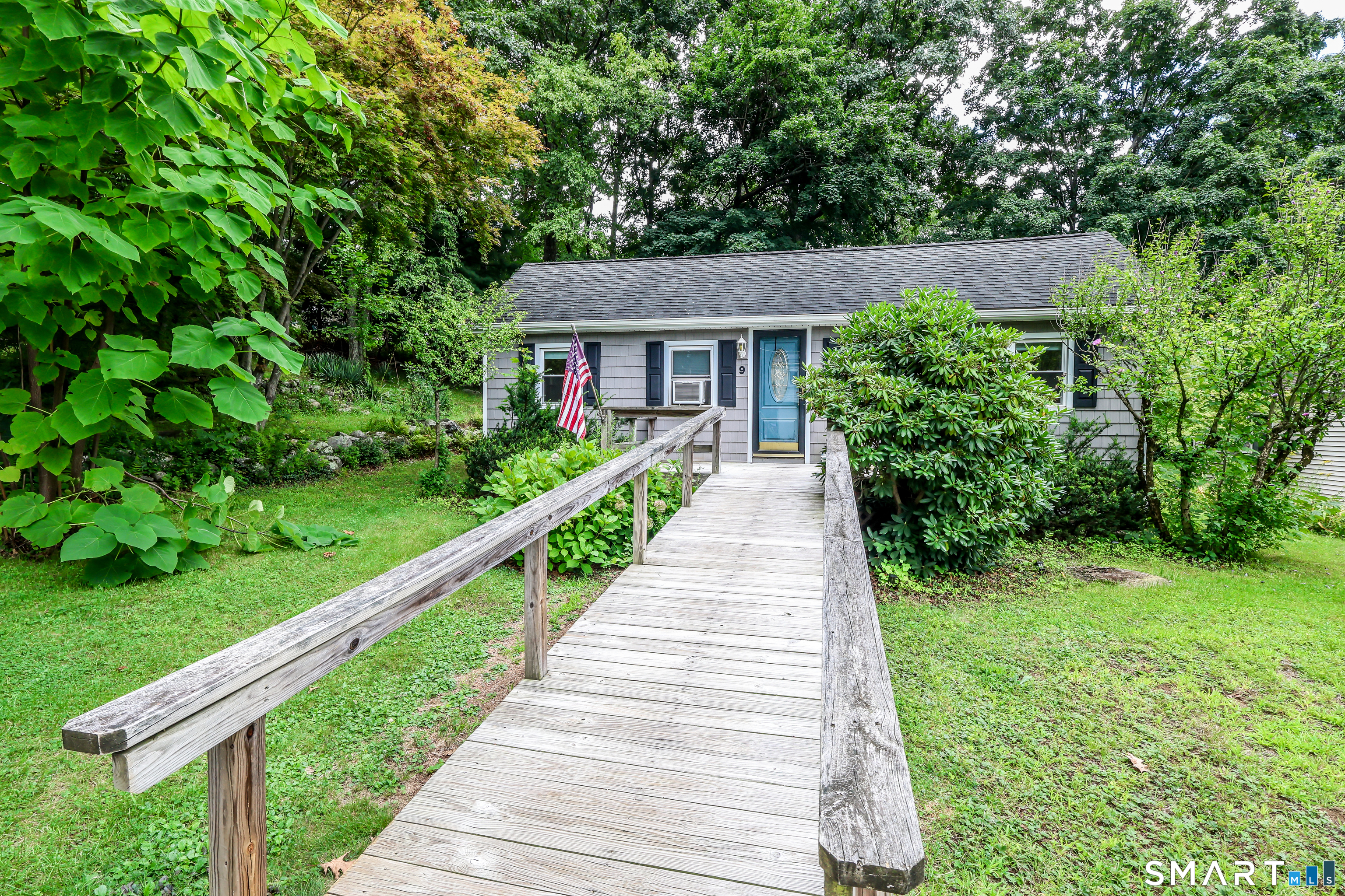 9 Birch Trail Danbury CT 06811