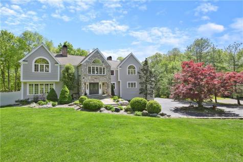 66 Deer Hill Road Redding CT 06896
