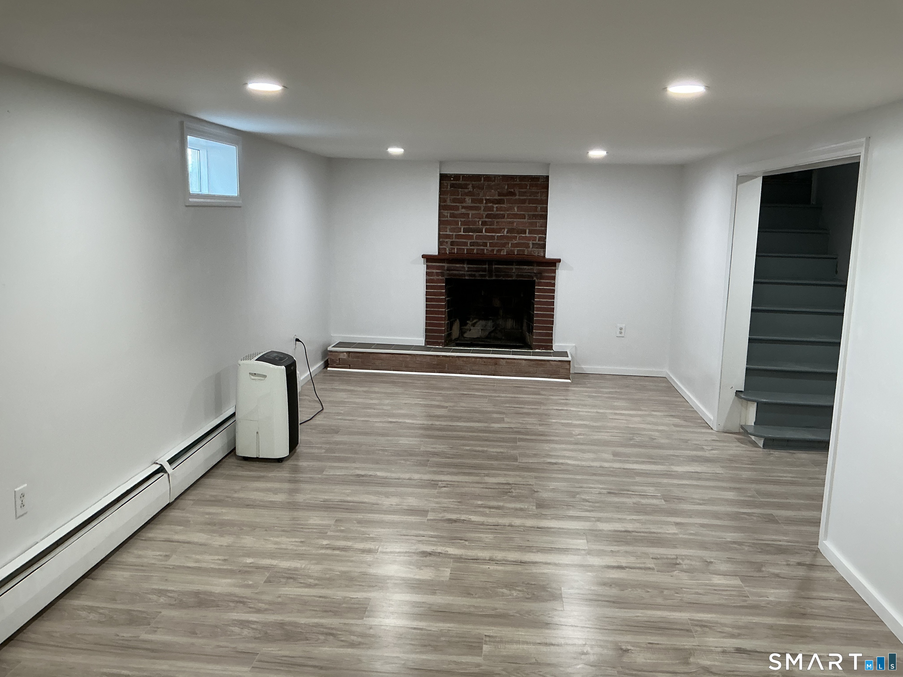 65 Crystal Street Wethersfield CT 06109