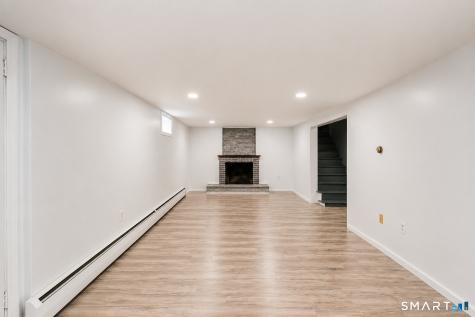 65 Crystal Street Wethersfield CT 06109
