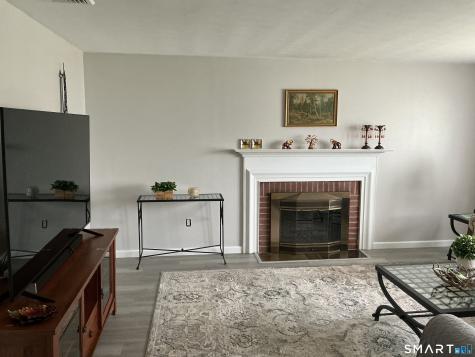 65 Crystal Street Wethersfield CT 06109