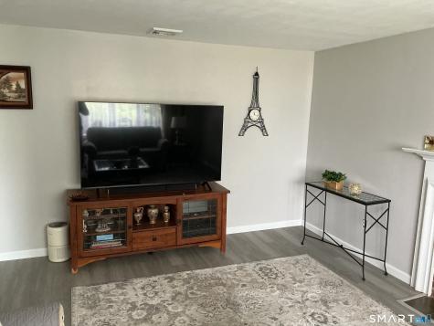 65 Crystal Street Wethersfield CT 06109