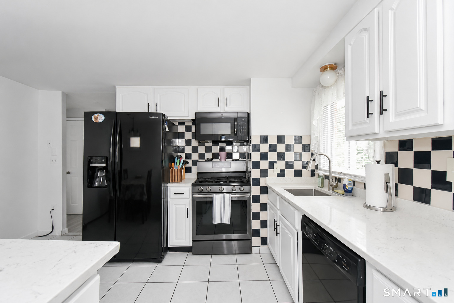 65 Crystal Street Wethersfield CT 06109