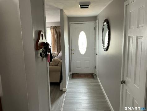 65 Crystal Street Wethersfield CT 06109