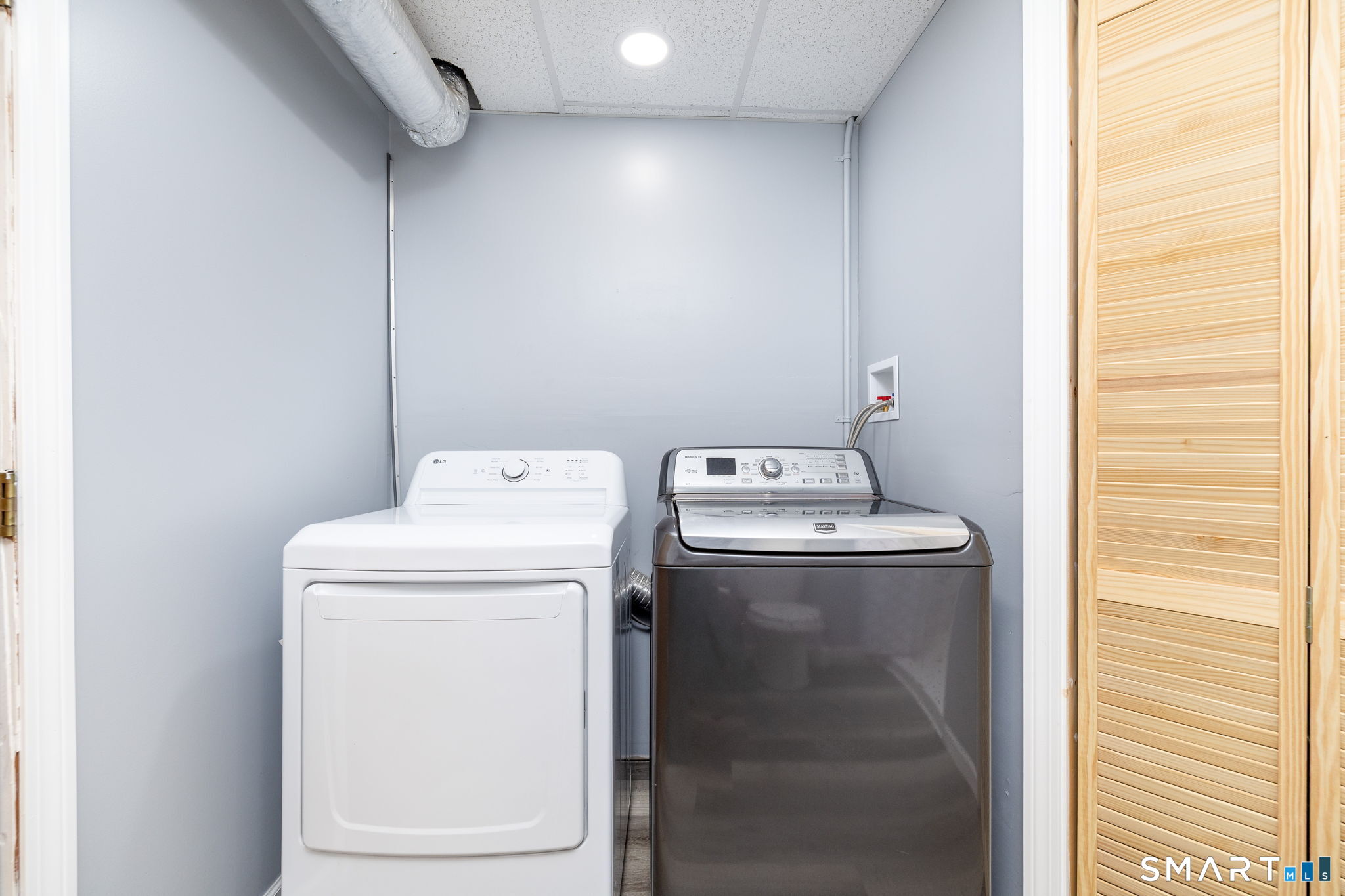 311 North Maple Street Enfield CT 06082