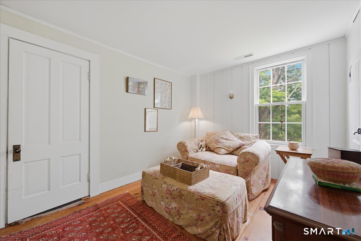 8 Meeting House Road Haddam CT 06438