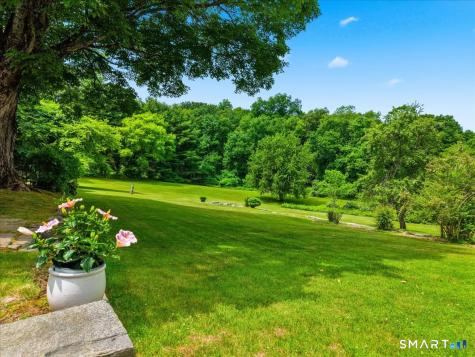 8 Meeting House Road Haddam CT 06438