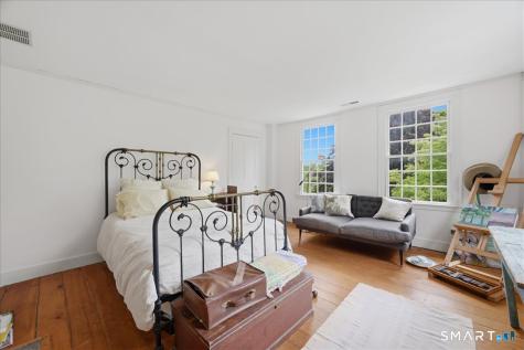 8 Meeting House Road Haddam CT 06438