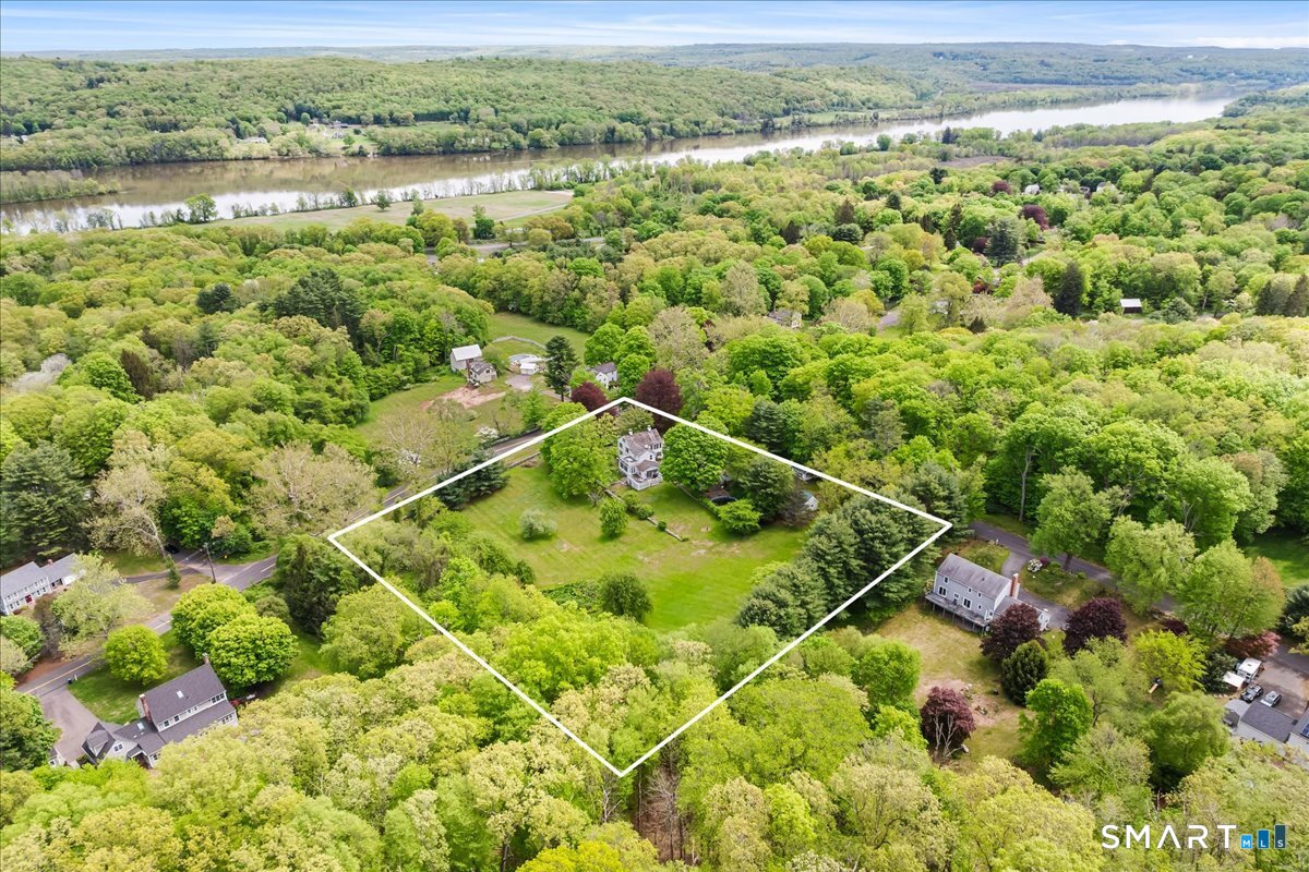 8 Meeting House Road Haddam CT 06438