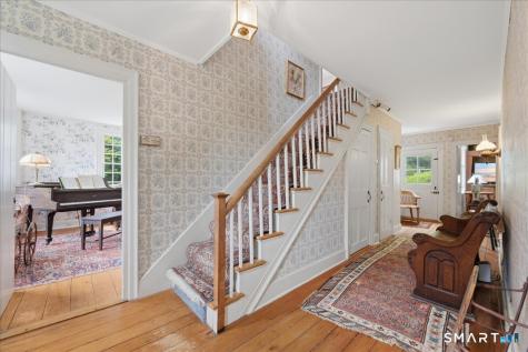 8 Meeting House Road Haddam CT 06438