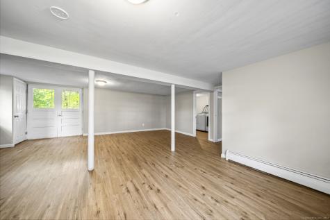 779 Bridge Street Suffield CT 06078