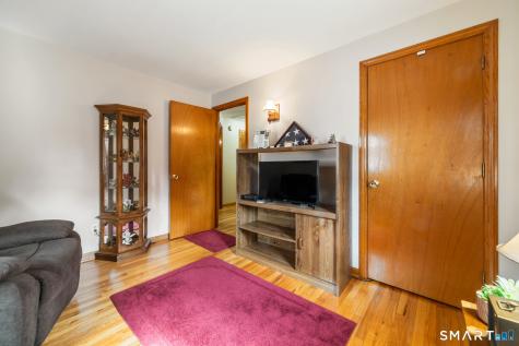 43 Danbury Lane Bristol CT 06010