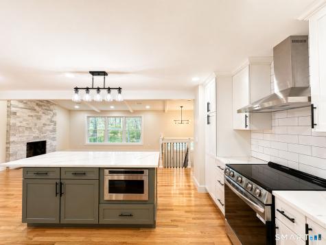 96 Robin Circle Tolland CT 06084