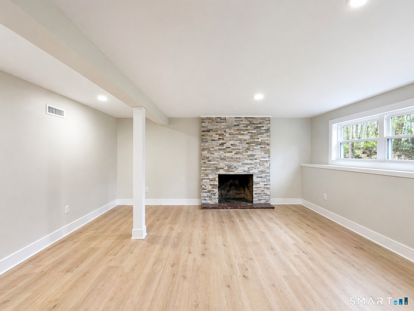 96 Robin Circle Tolland CT 06084