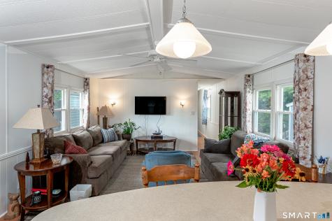 14 Laurel View Park Wallingford CT 06492