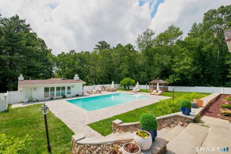 62 Heritage Drive Woodbury CT 06798