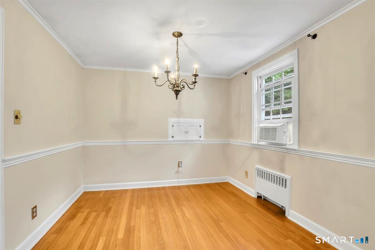 737 Lovely Street Avon CT 06001