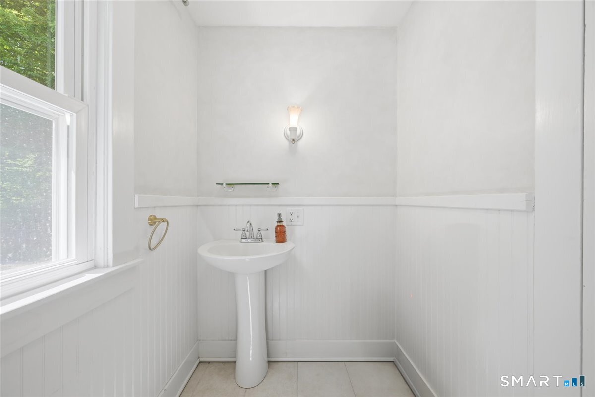 177 Union Street Deep River CT 06417