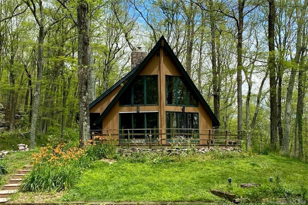 11 White Hollow Road Sharon CT 06069