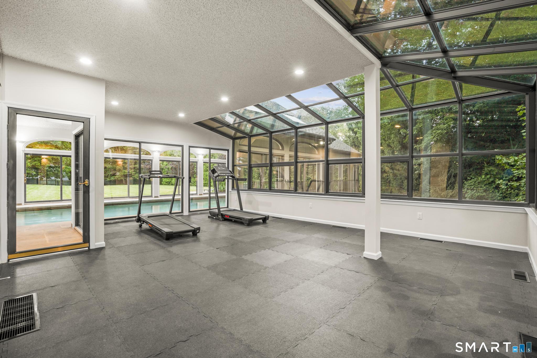 21 Calhoun Drive Greenwich CT 06831