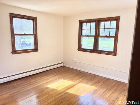 85 Riverside Drive Vernon CT 06066