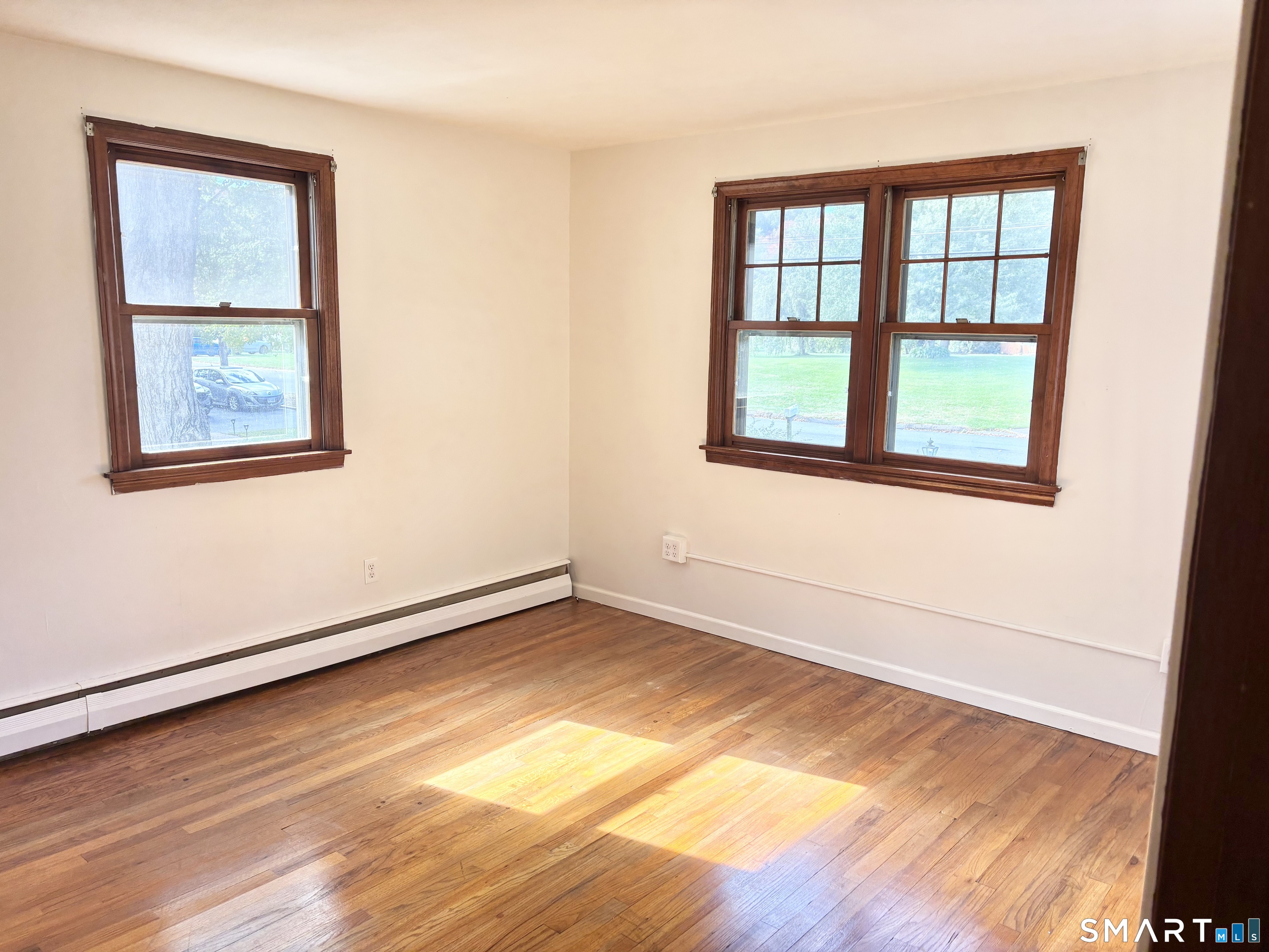 85 Riverside Drive Vernon CT 06066