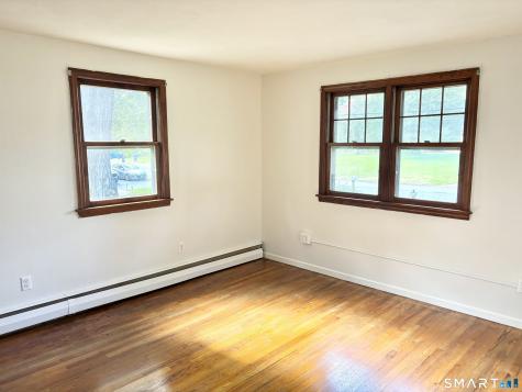 85 Riverside Drive Vernon CT 06066