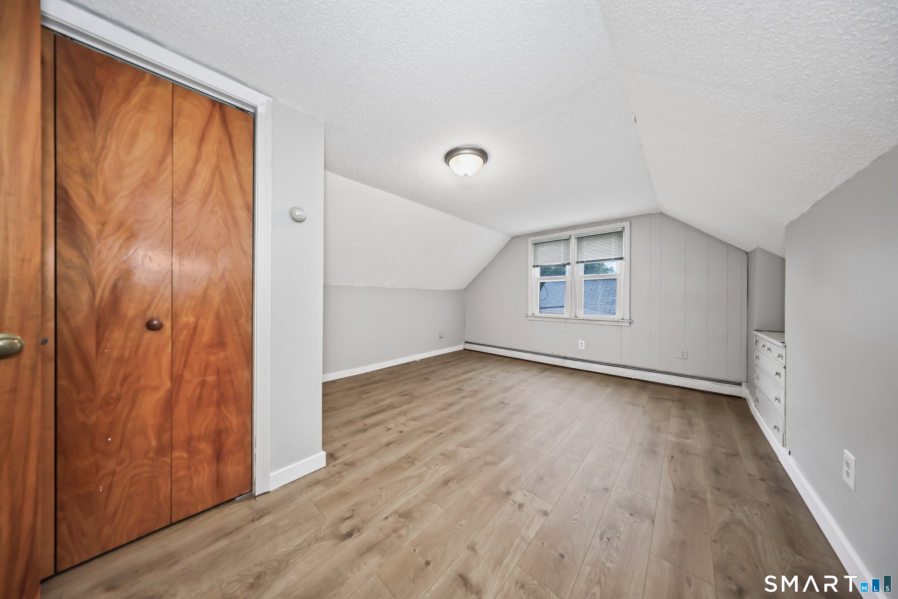 10 Post Road Enfield CT 06082