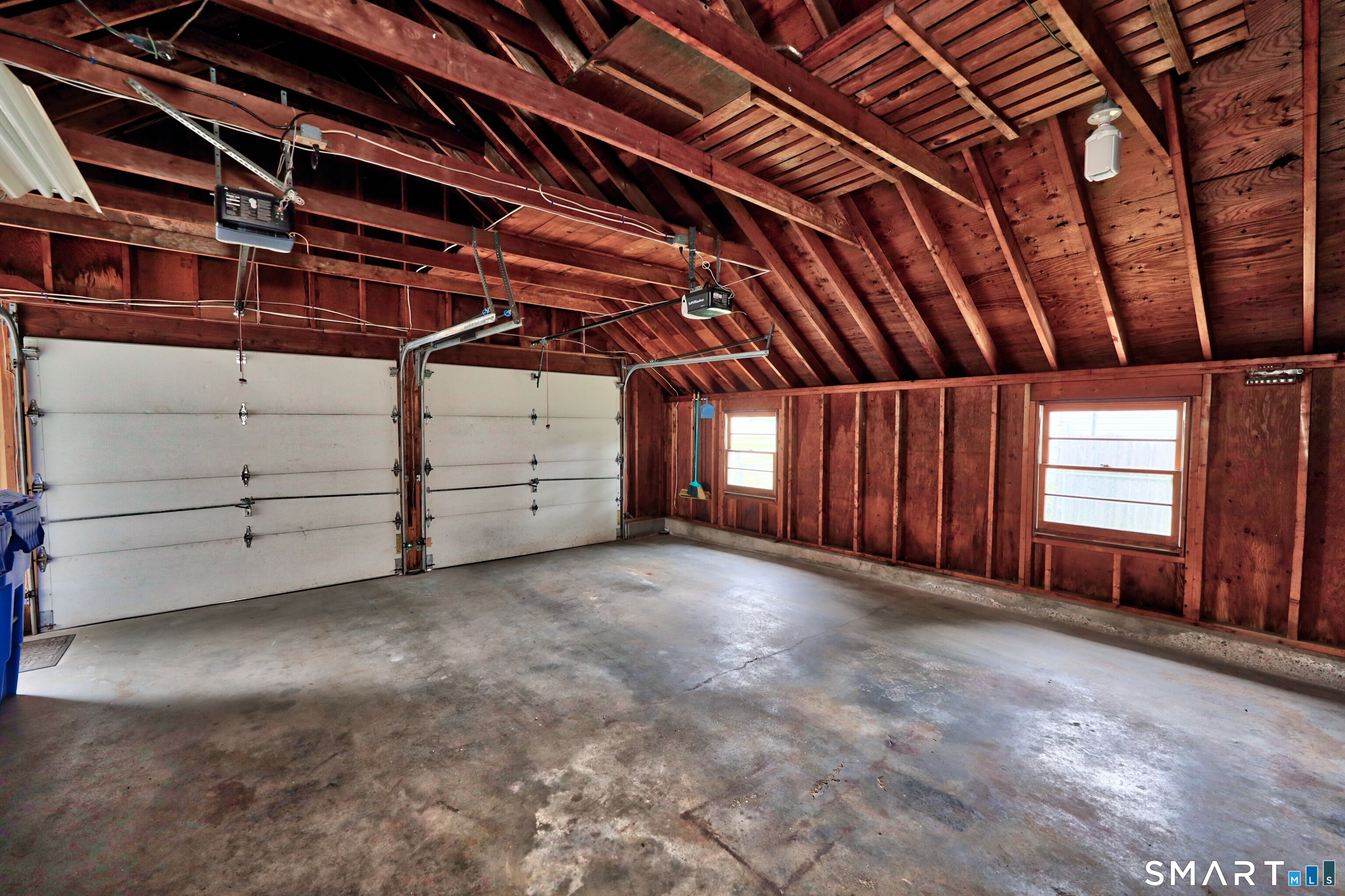 10 Post Road Enfield CT 06082